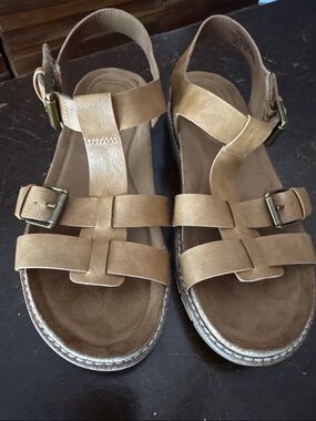 Women's Tan Adjustable Leather Comfort Sandals